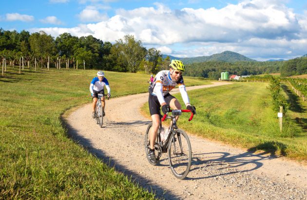 08_2016_Aug_Cycling_Gravel_Grind_Pg20_Pg21_Asheville_022