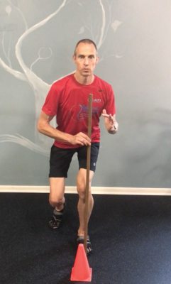 Single Leg Squat Cone Touch - front alignment